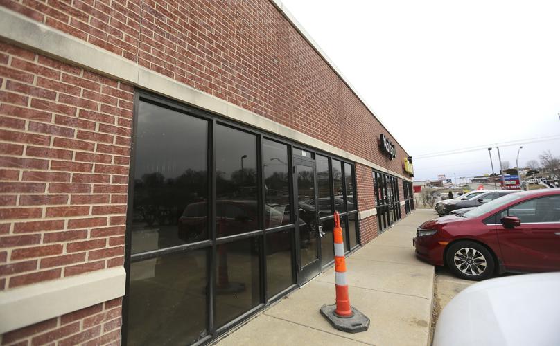Biz Buzz New Dubuque laundromat in works; dog groomer opens in Holy