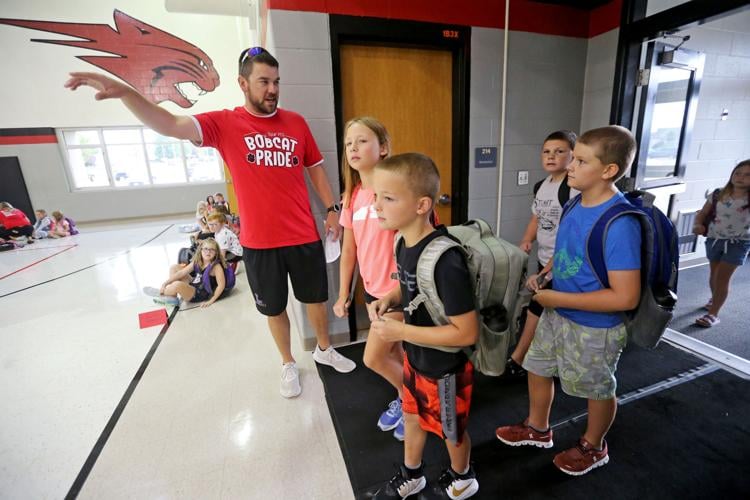 UPDATED Dubuque students kick off school year in new buildings Tri