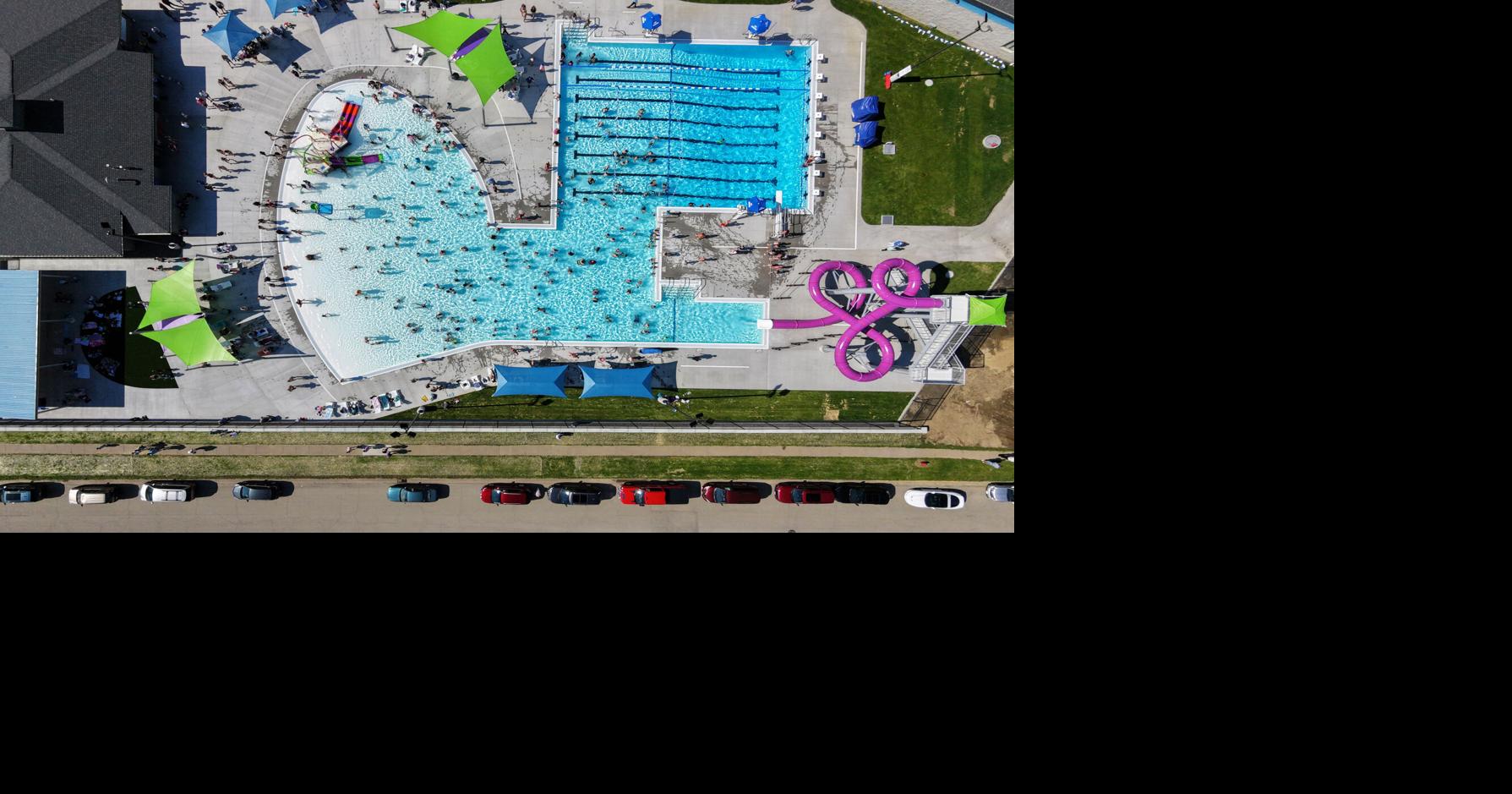 Platteville pool opening celebration makes a big splash