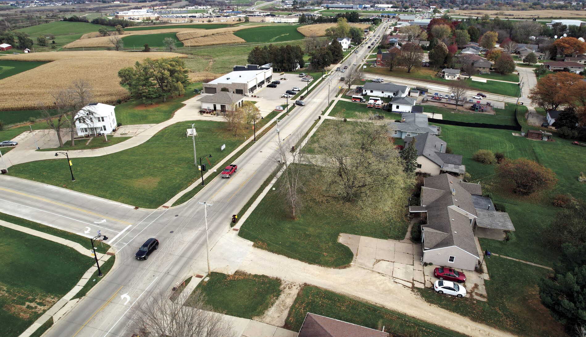 Asbury city leaders switch to plans for 1 roundabout on busy road Tri