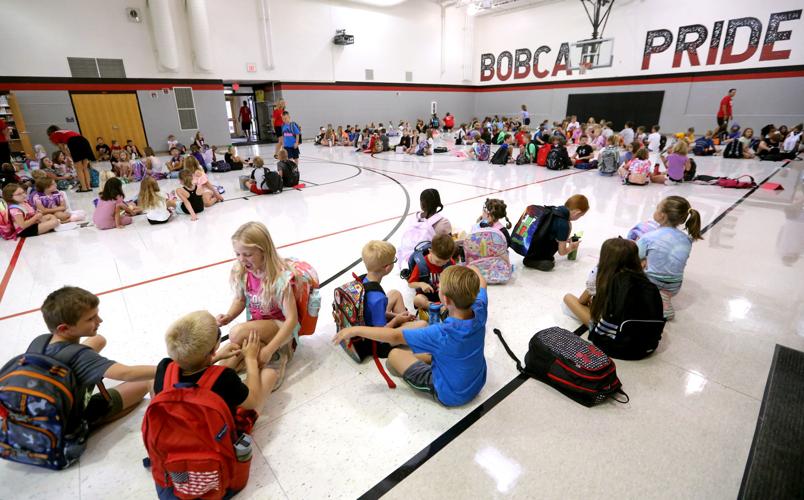 UPDATED Dubuque students kick off school year in new buildings Tri