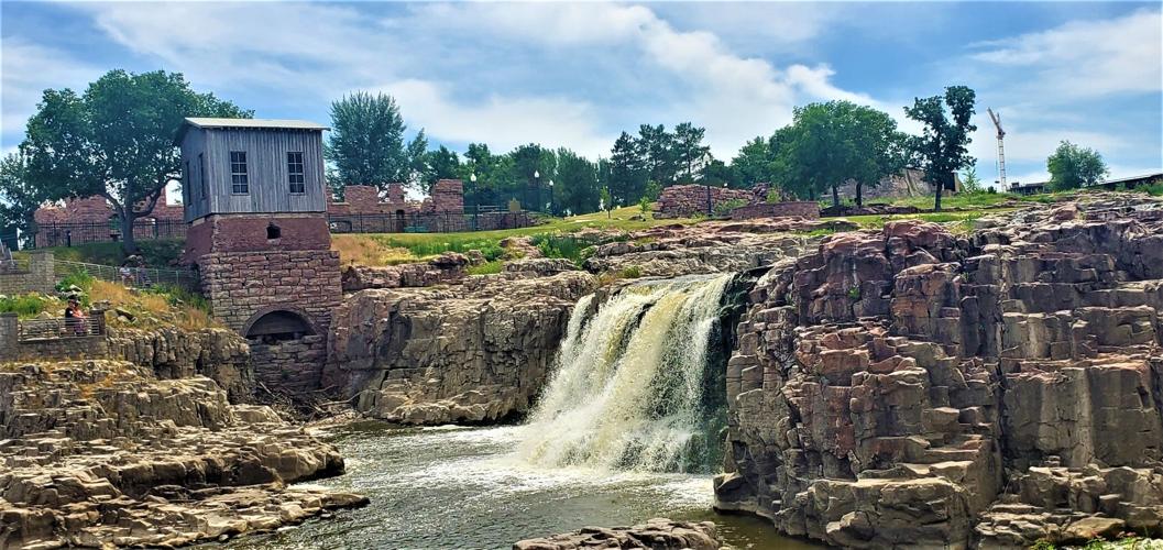 Koch South Dakota Edge and transition Features