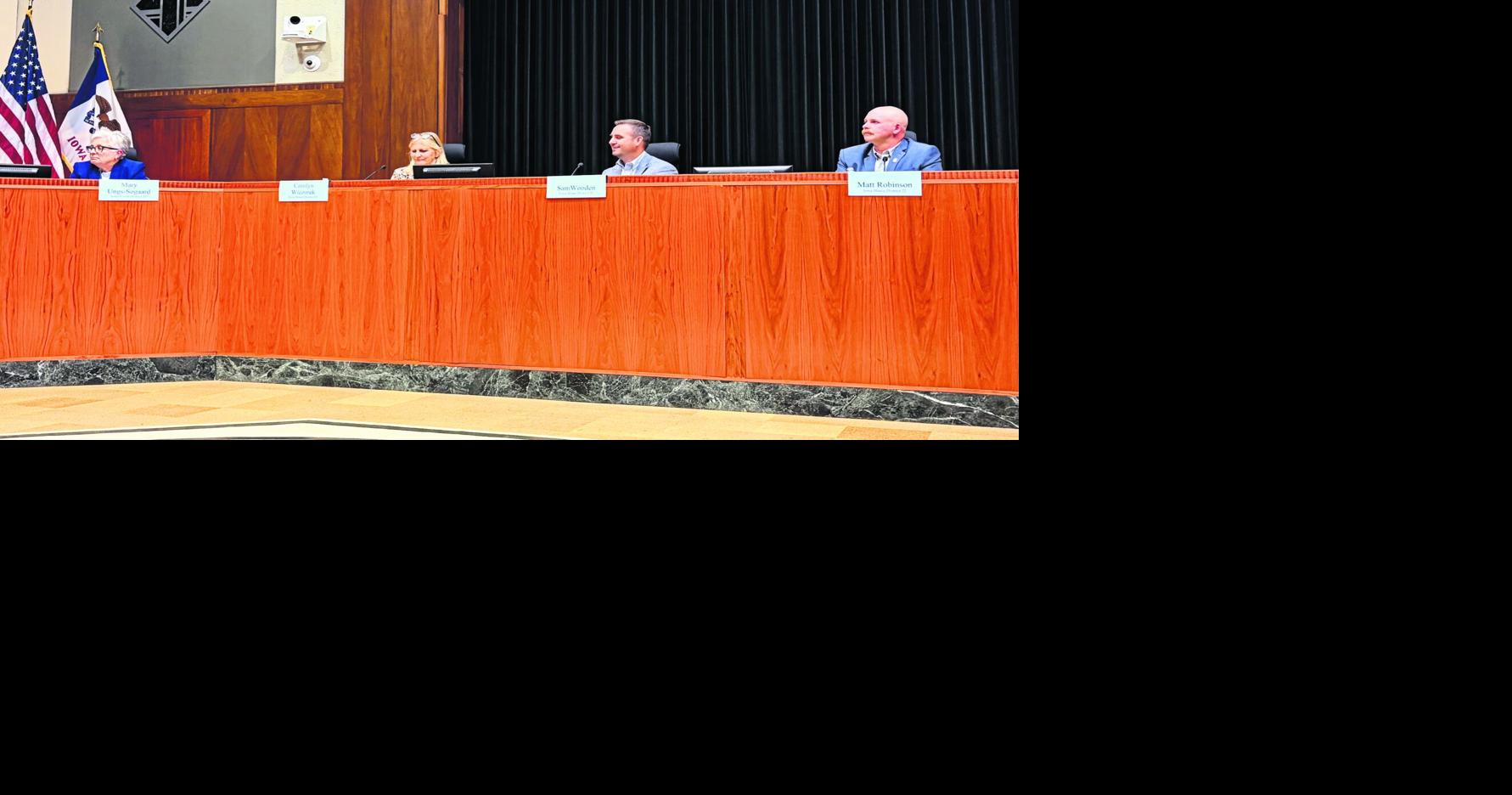Democratic legislative candidates talk policy at Dubuque forum