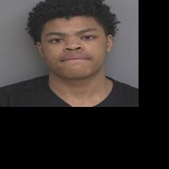 Police: 2 arrested in Dubuque gunpoint robbery