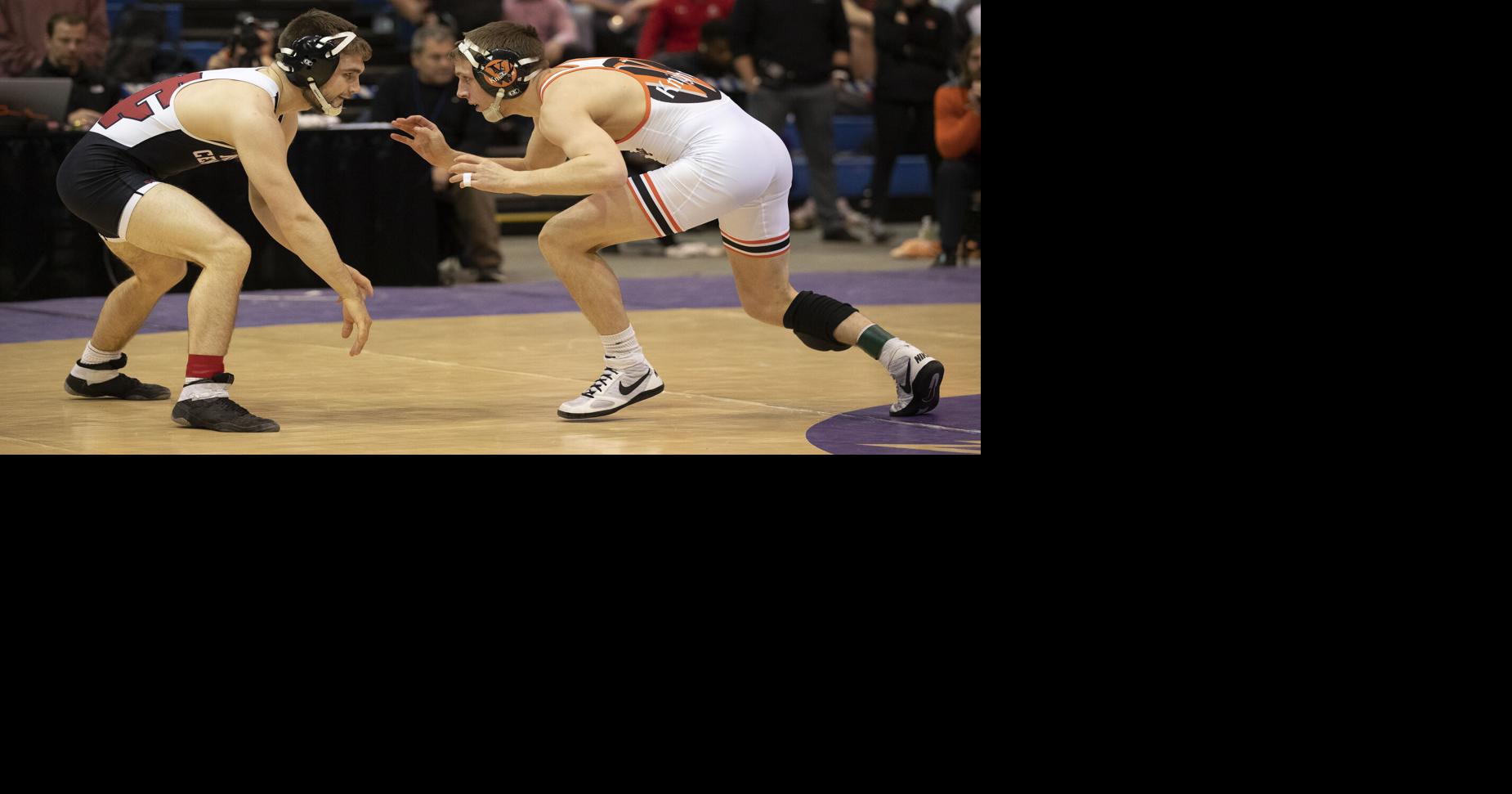 College wrestling Pins, 3 others advance to NCAA Division III