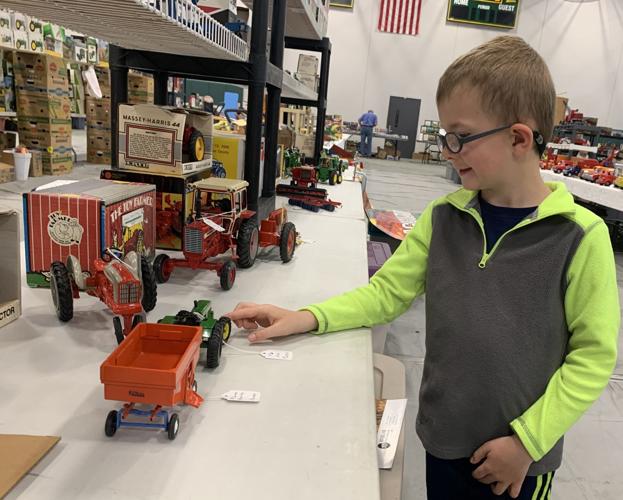 Buyers, sellers converge on Dyersville for farm toy show Tristate