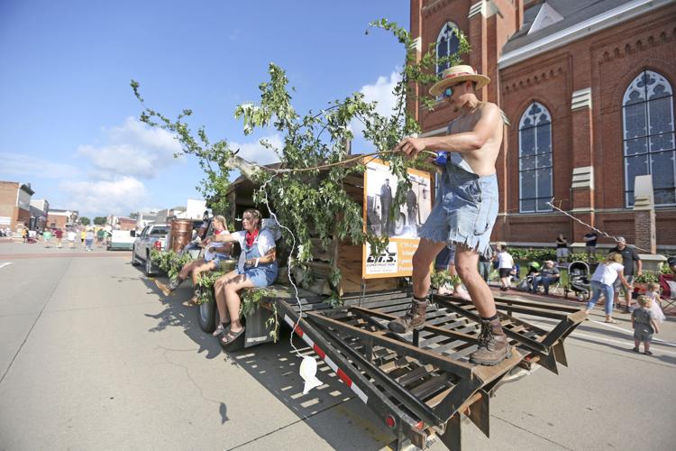 Dyersville celebrates 150 years with downtown parade Tristate News