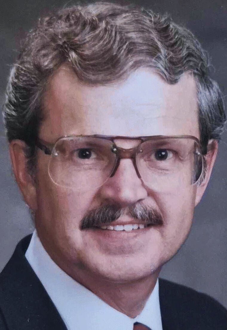 Raymond D. Cole Obituaries Dubuque