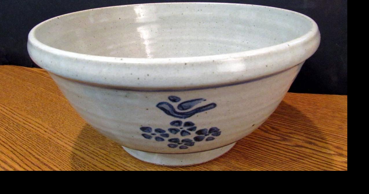 What's it worth on eBay? Vintage Irish Nicholas Mosse pottery