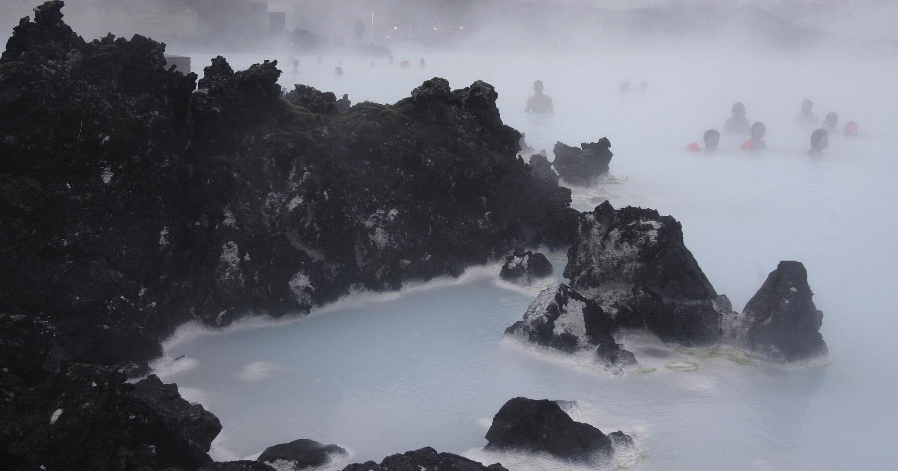 Iceland evacuates town and raises aviation alert as concerns rise a volcano may erupt - Vimarsana News