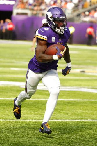 NFL: Hot Vikings pose tough Week 6 test for ebbing Dolphins