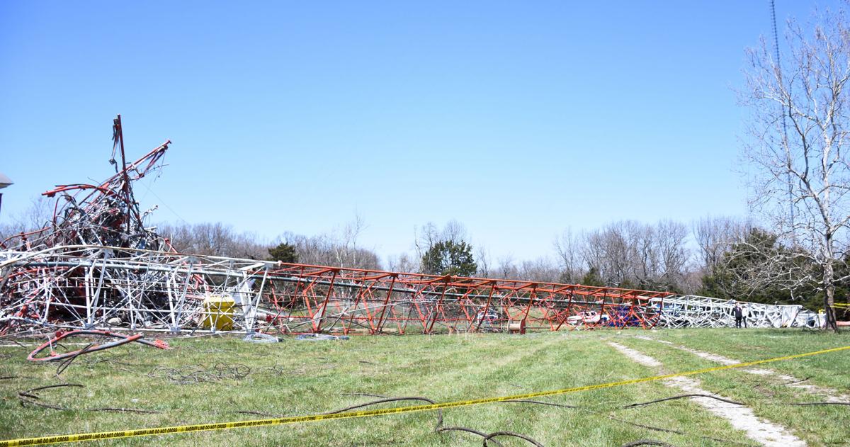 TV Tower in Fordland, Missouri collapses, killing 1 worker
