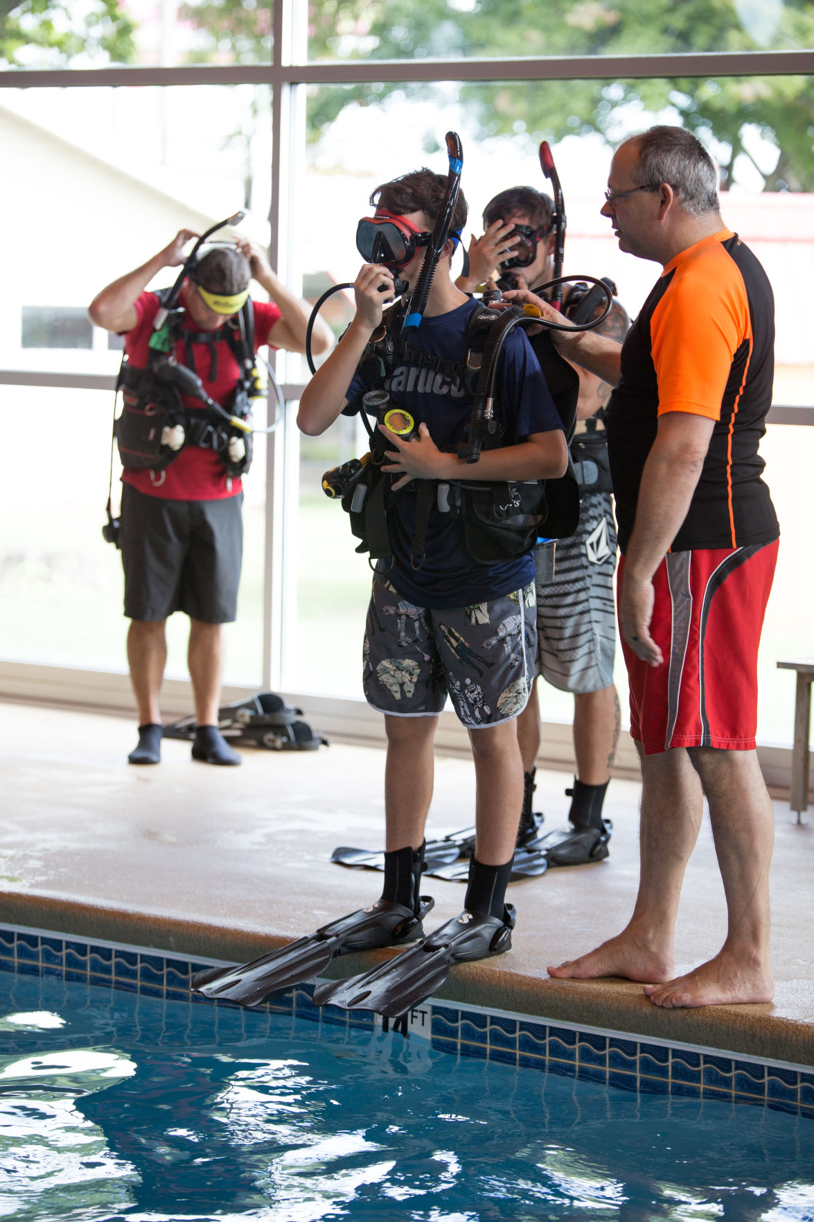 Earn class credit with DiVentures scuba diving class Life the