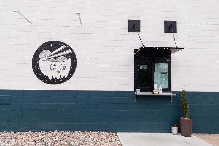 Gallery Eating Out Back To Campus