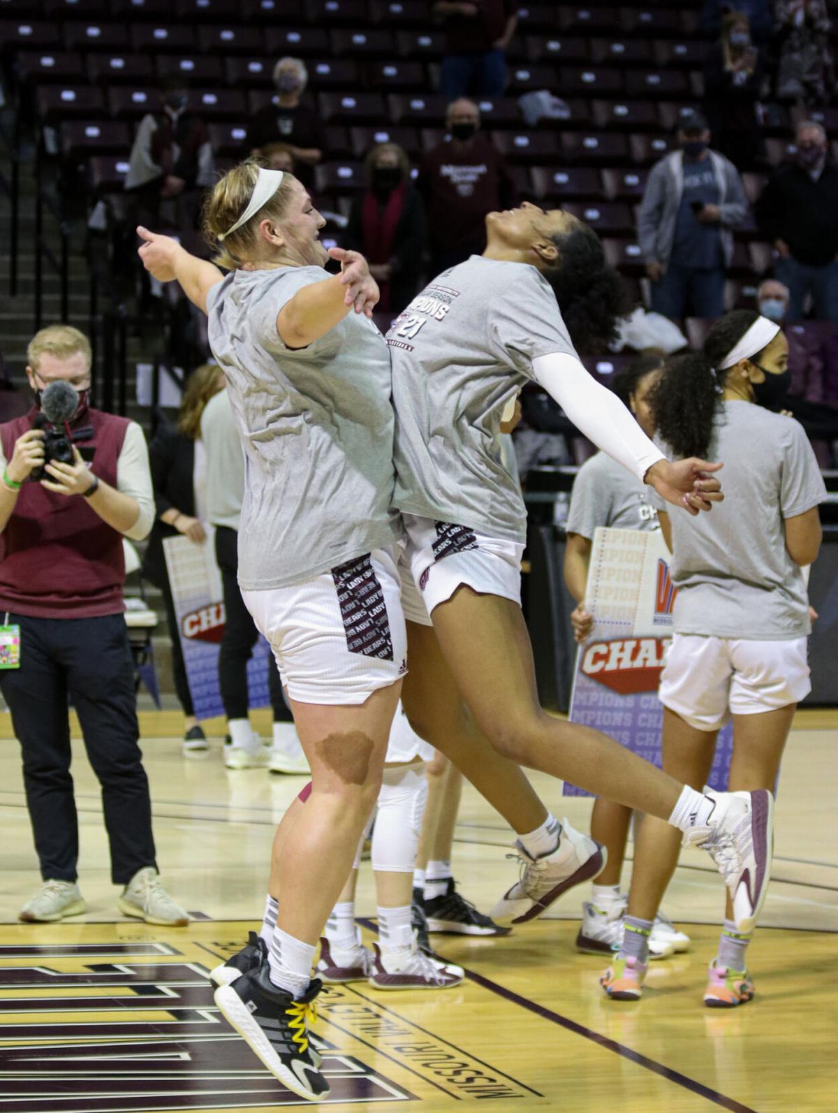 02.27.21 LadyBearsvLoyola chestbump