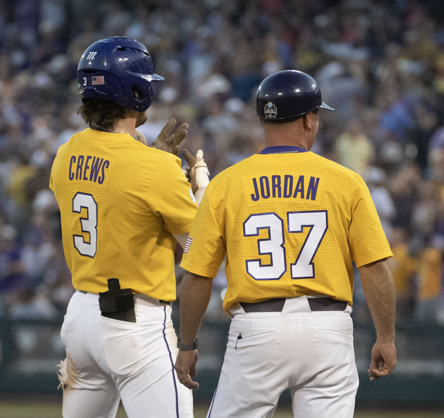 Photos: LSU Celebrates 7th National Championship Title With 18-4 Win ...