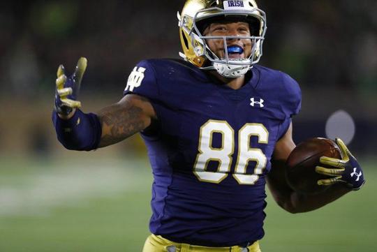 Saints select Notre Dame tight end Alize Mack, Idaho's Kaden Elliss in ...