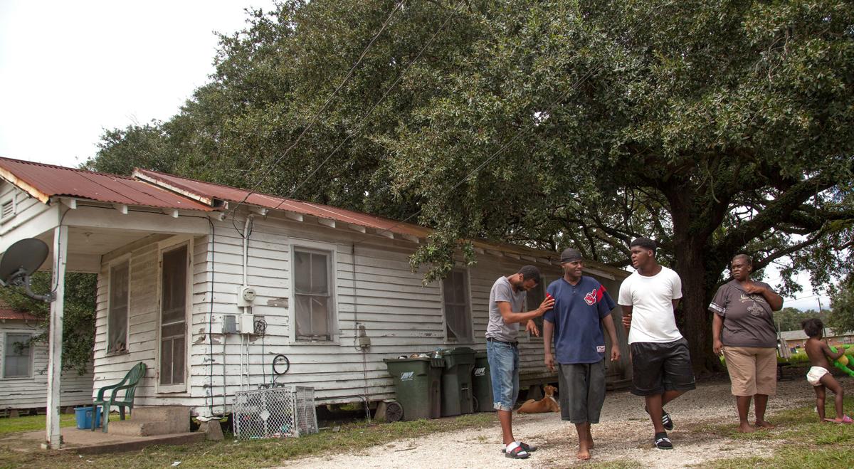 Lack Of Trust In New Iberia Grappling With A Community That S Lost Faith In Law Enforcement Crime Police Theadvocate Com