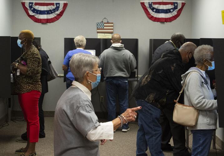 Long lines to vote early reported at three Lafayette Parish early