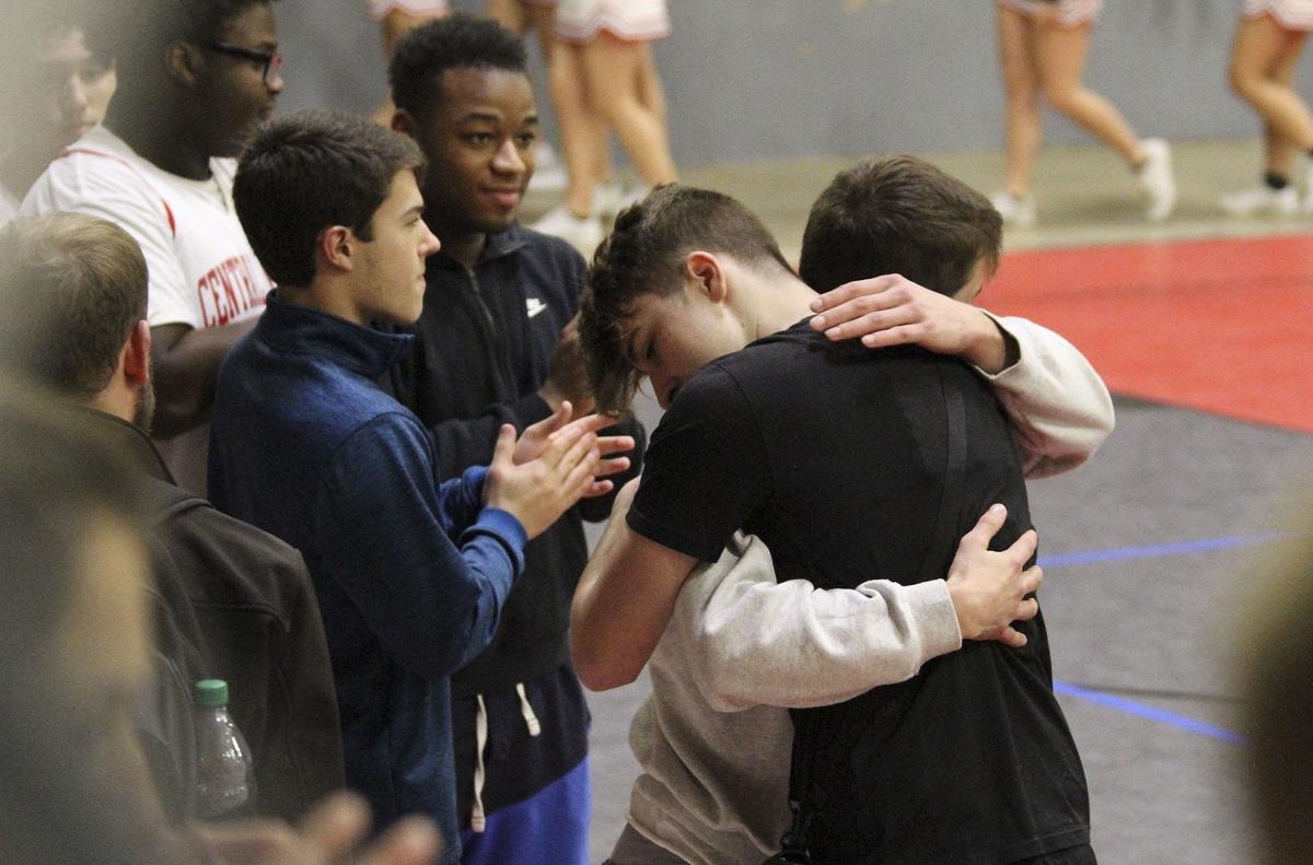Quick Actions An Aed Device Two Schools United To Save Central Private S Noah Martin High School Sports Theadvocate Com