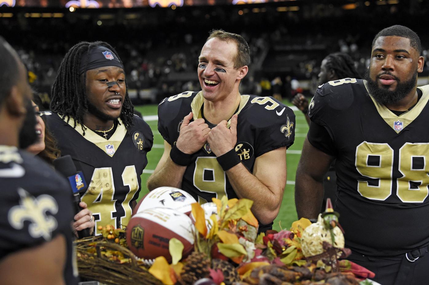 saints falcons thanksgiving