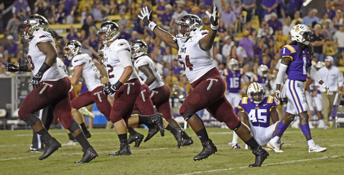 lsutroy1742.100117 bf