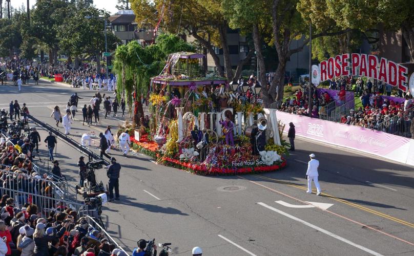 Rose Parade 2023 Louisiana riverboat float cost 350,000