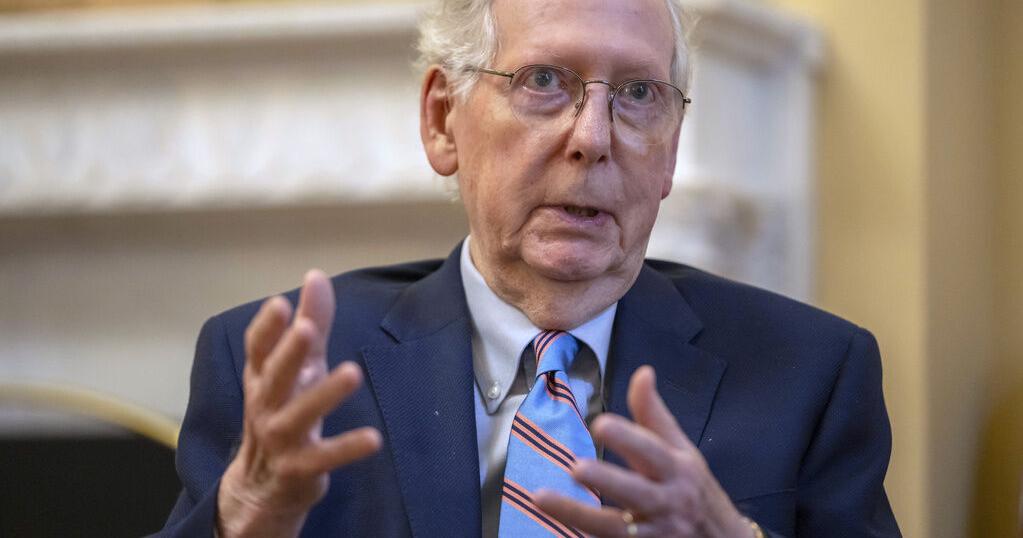 McConnell gibt an, dass ein Sturz zu seinem Krankenhausaufenthalt führte ...
