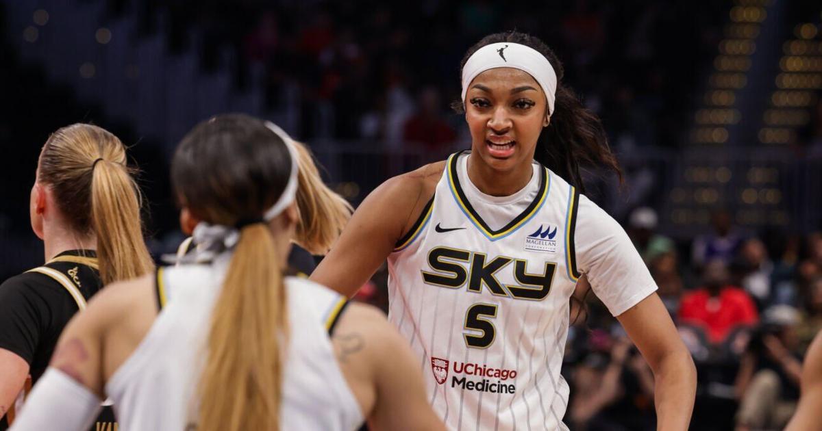 With Kim Mulkey sitting courtside, Angel Reese sparkles in her first game ...