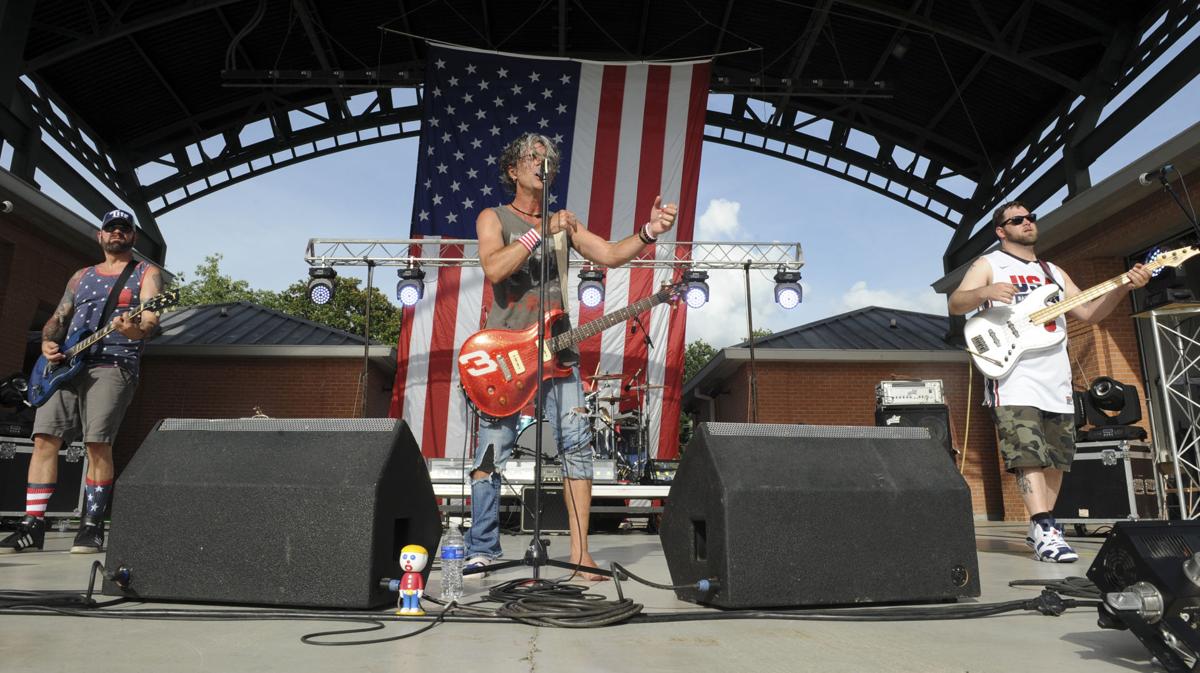 GalleryUncleSamJam.0704162.jpg