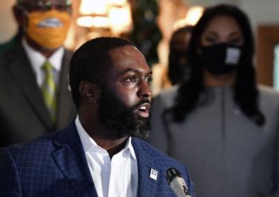 BR.medicalmarijuanabiz.adv HS 270.JPG