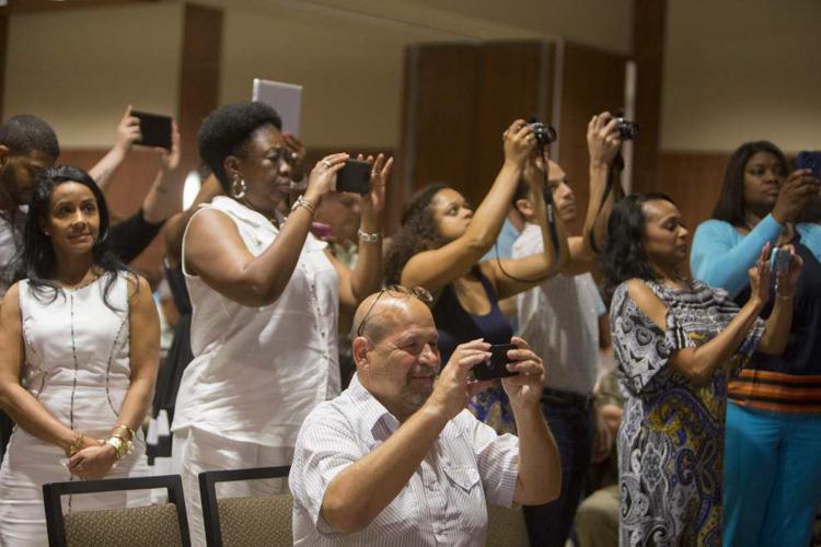Photos University of Louisiana at Lafayette senior class rings held