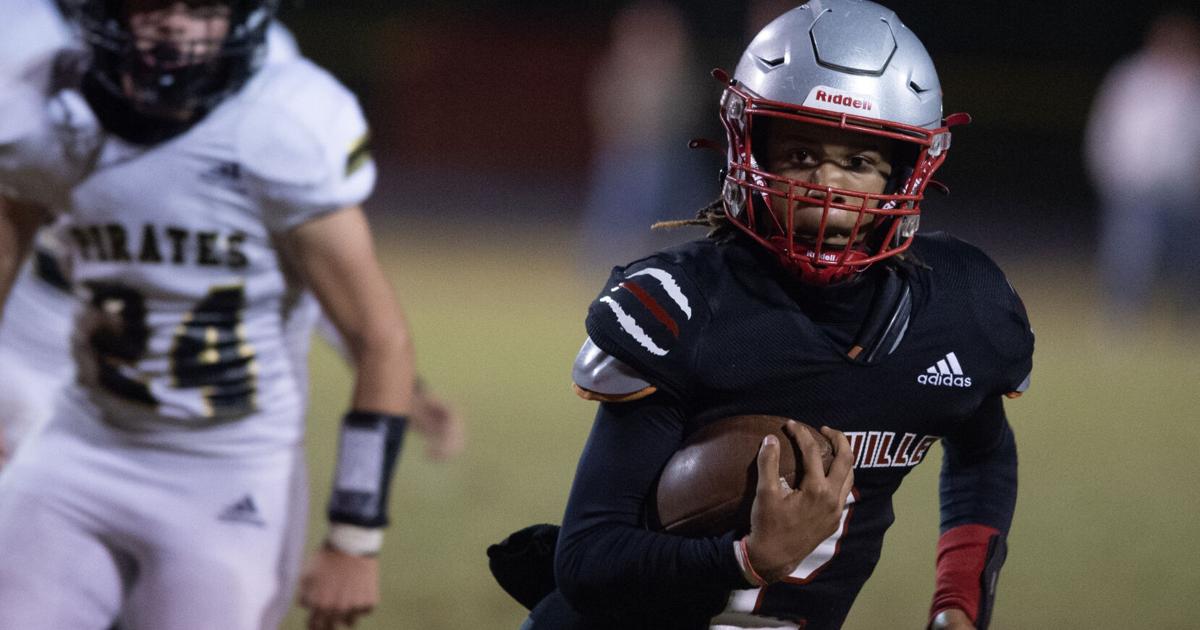 Coach Roderick Moy Coach Rod Moy brings district championship to Abbeville | High Schools ...