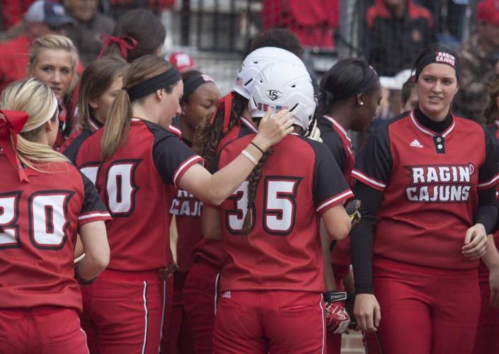 Cajuns softball team wins tournament opener UL Ragin' Cajuns