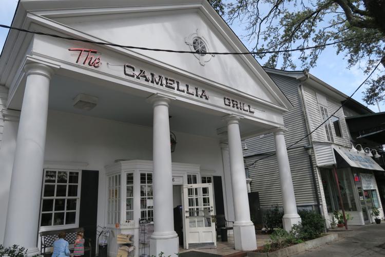 Tilføj til Rundt om At give tilladelse The Grille, a spinoff from the Riverbend landmark Camellia Grill, expands  in Metairie | Food Restaurants | theadvocate.com
