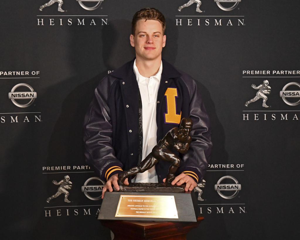 Burrow Has A Chance To Join Exclusive Heisman Club - Heisman