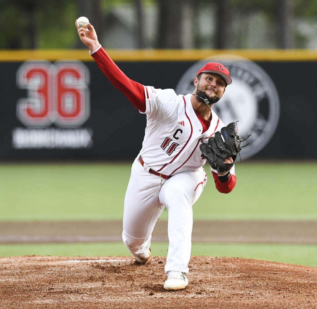 Blake McGehee, Jake Hammond power Cajuns to series victory UL Ragin' Cajuns