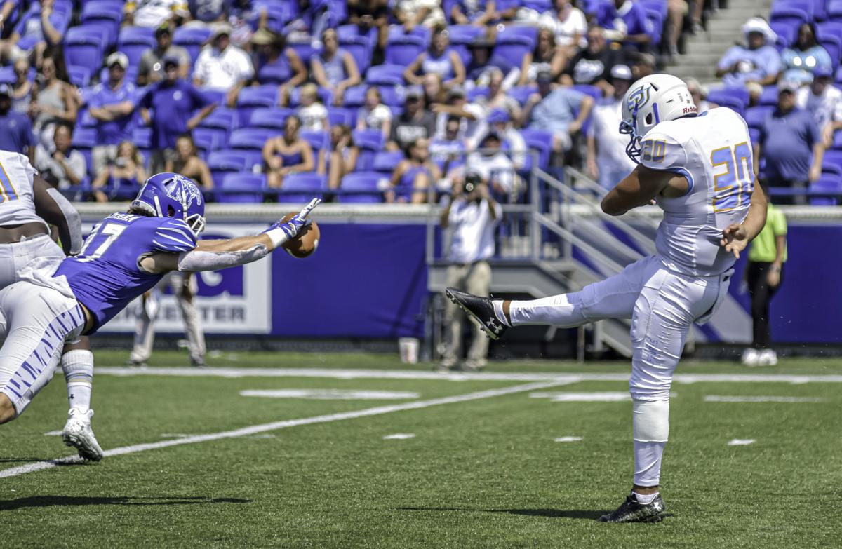 Southern Hangs Tough With Memphis Before Succumbing In The Second