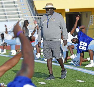 Southern Notebook Jaguars Coach Odums To Scale Back Workload To