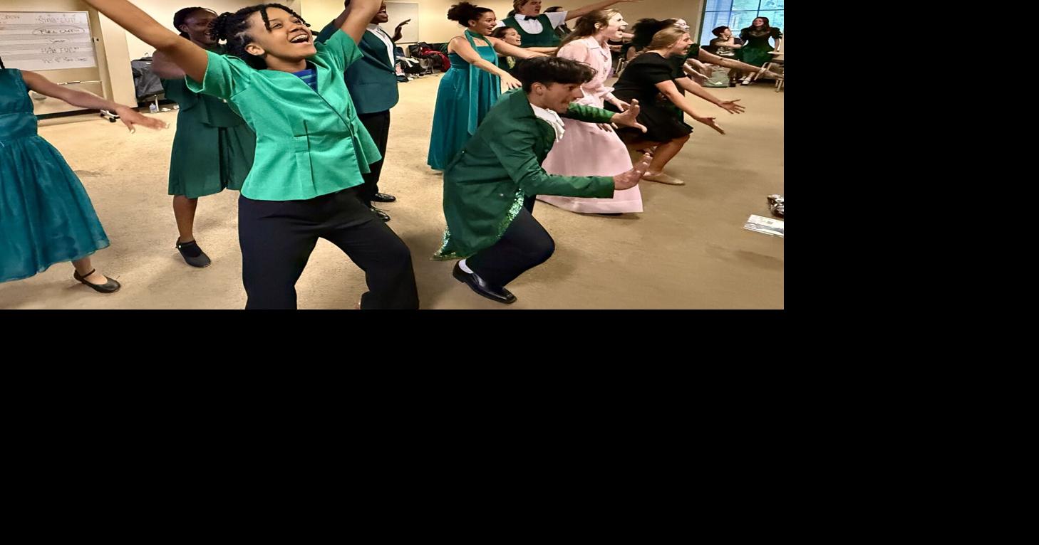 'Singeaux' musical revue takes the stage Friday, while Shakespeare goes to a Louisiana dive bar