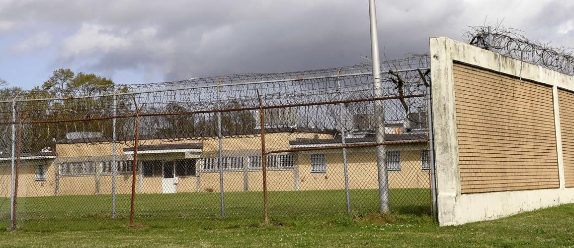 Baton Rouge juvenile escapees wanted on 1st degree murder News