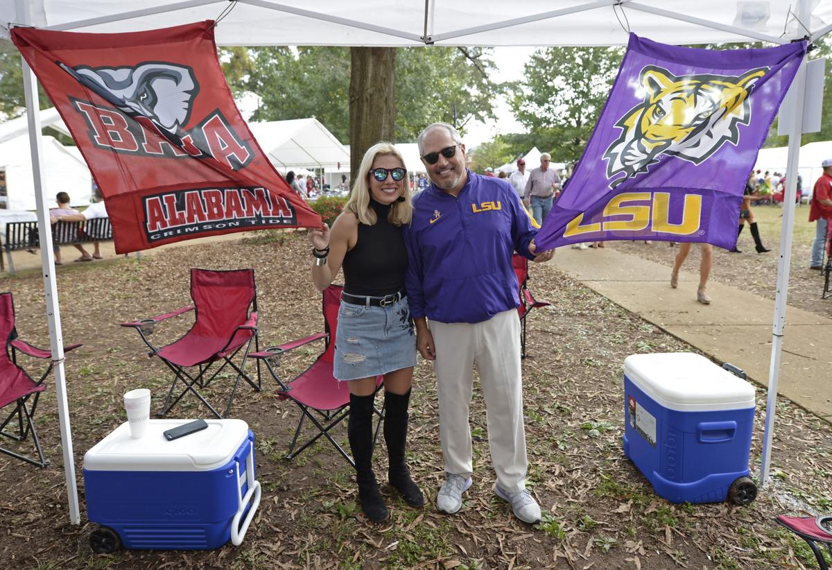 Houses Divided Lsu Fans With Alabama Relatives Celebrate Game Day