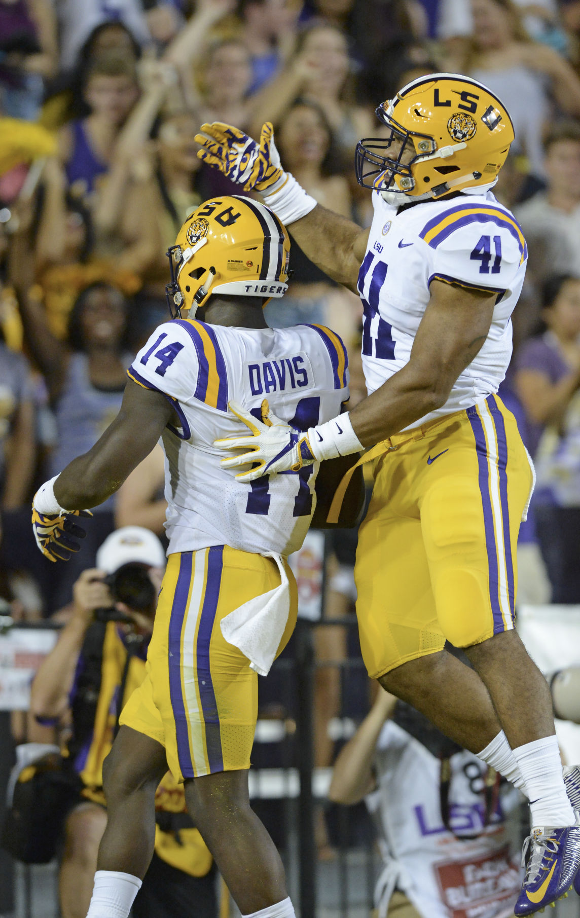 lsusyracuse.092417 HS 1653.JPG