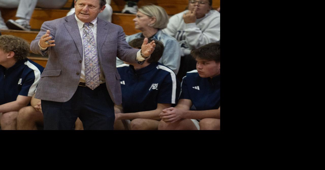 STM's Danny Broussard ties legendary coach in career wins as Cougars roll again