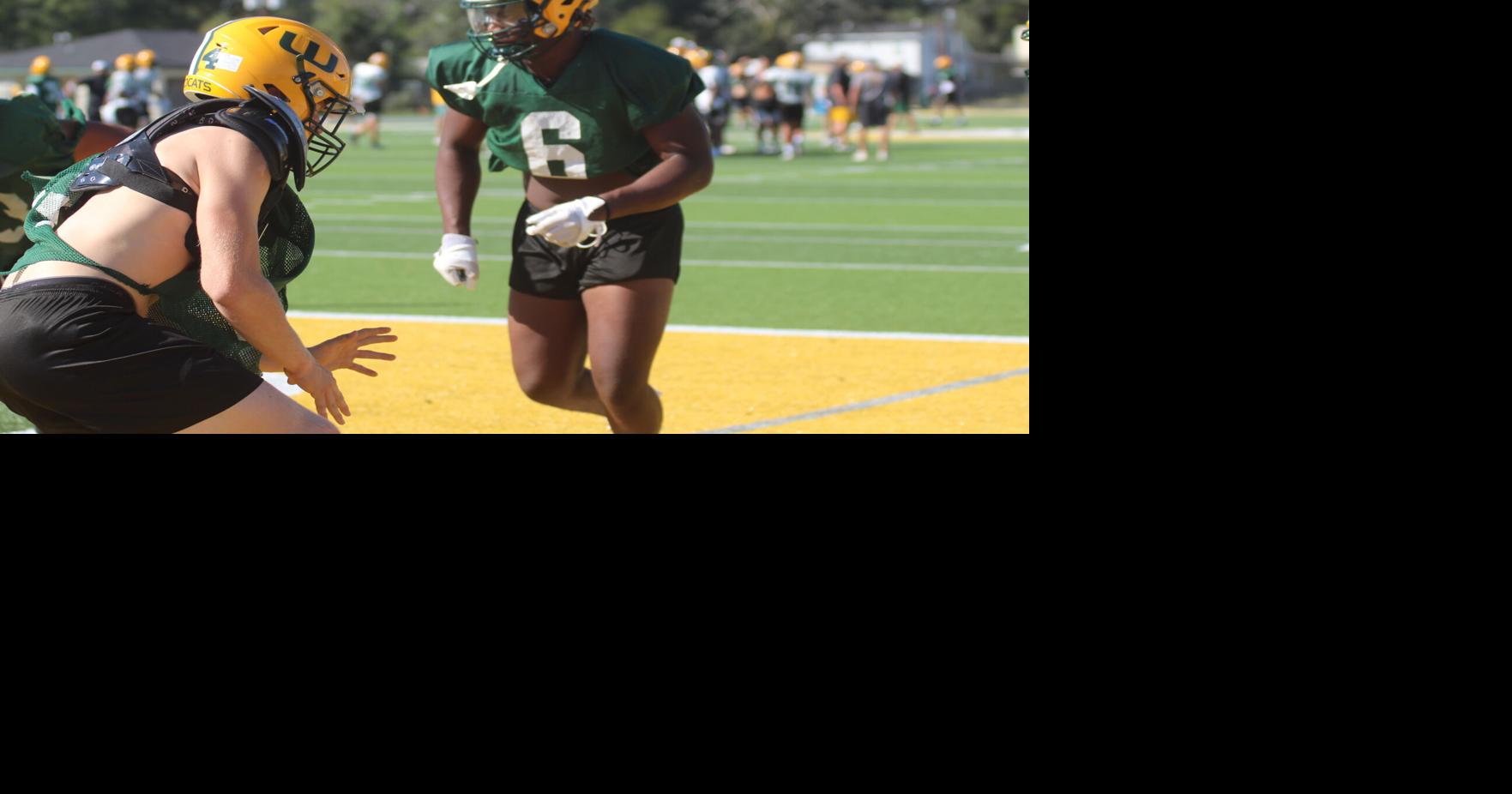 Walker defensive lineman Donte Flowers