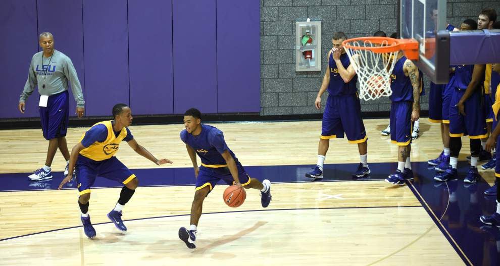 Video: The first practice of the LSU men's basketball team _lowres