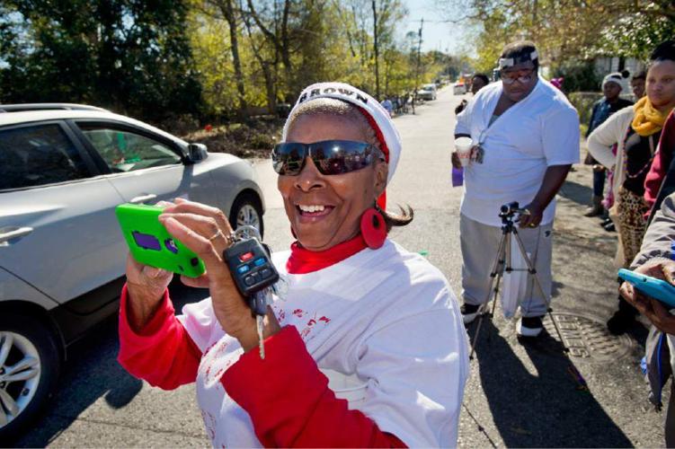 Photos Kids, bands, joy followed south Baton Rouge Christmas parade