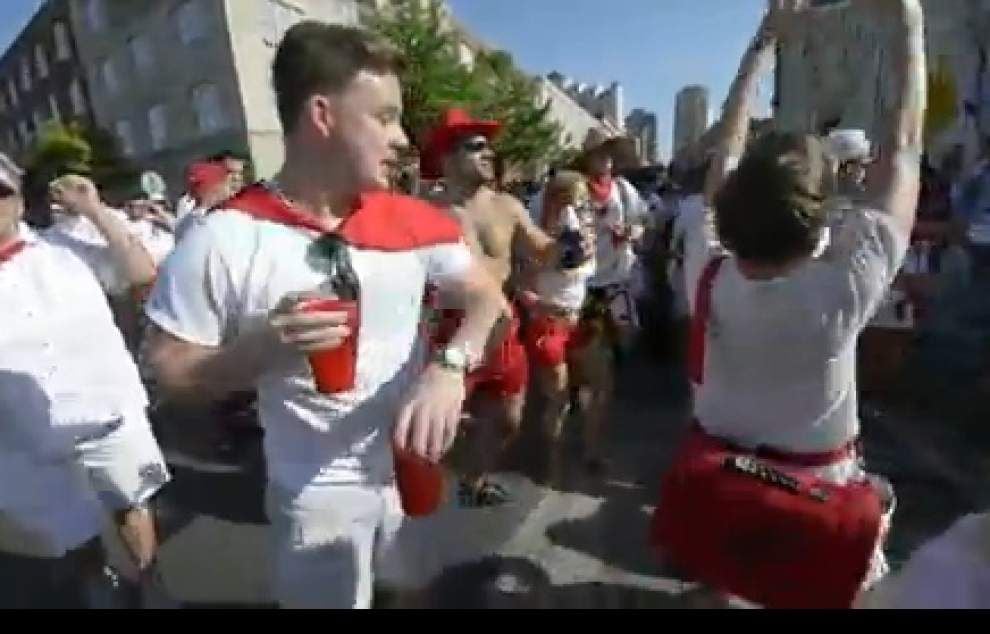 Running of the Bulls -- Big Easy style _lowres