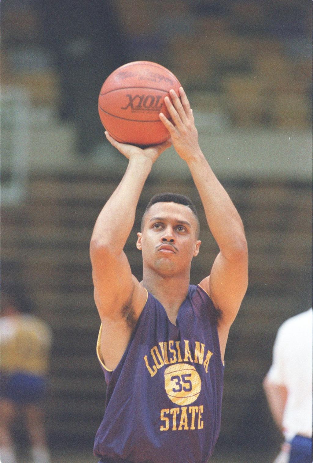 LSU to Retire Mahmoud Abdul-Rauf's Jersey - And The Valley Shook