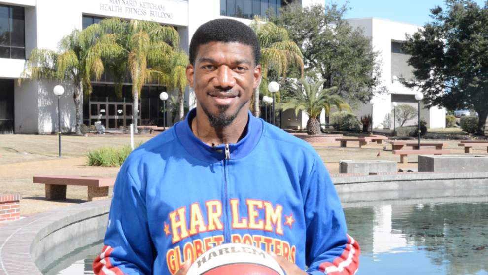 Anthony 'Buckets' Blakes on being a Harlem Globetrotter _lowres